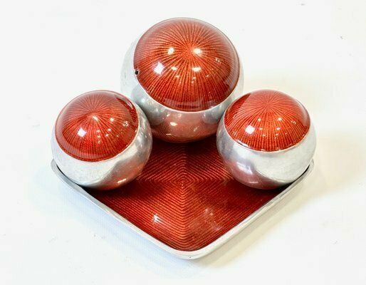 Mid Century Enamel Aluminium Balls With Tray From Ipalacio, 20th Century, Set Of 4 photo Home Decor