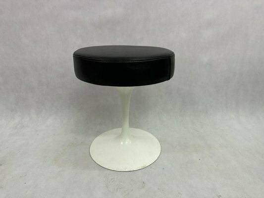 Tulip Leather Stool By Ero Saarinen For Knoll International, 1960s photo for sale