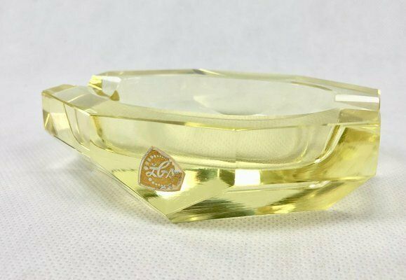 Art Deco Crystal Ashtray From železný Brod, 1930s photo vinterior