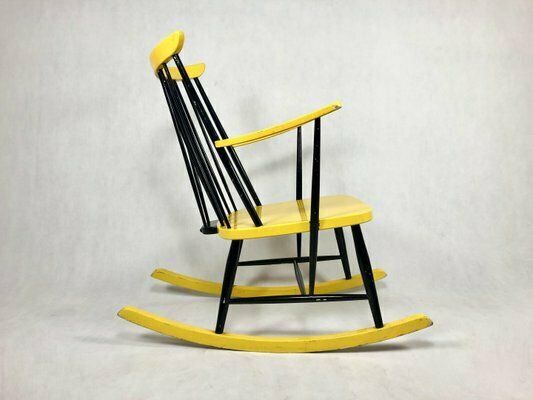 photo vinterior Mid Century Rocking Chair Attributed To Lucian Ercolani For Ercol, 1960s