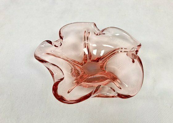 Art Glass Ashtray Attributed To Josef Hospodka For Chribska Sklarna, 1960s photo vinterior