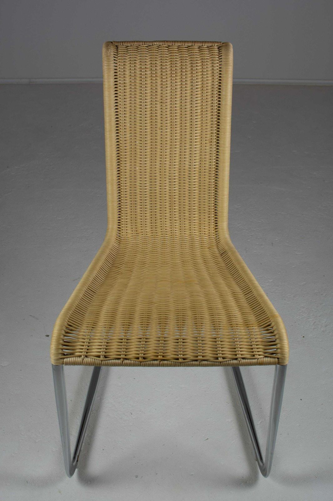 B20 Cane And Chrome Cantilever Dining Chairs By Axel Bruchhäuser For Tecta Set Of 4 photo for sale
