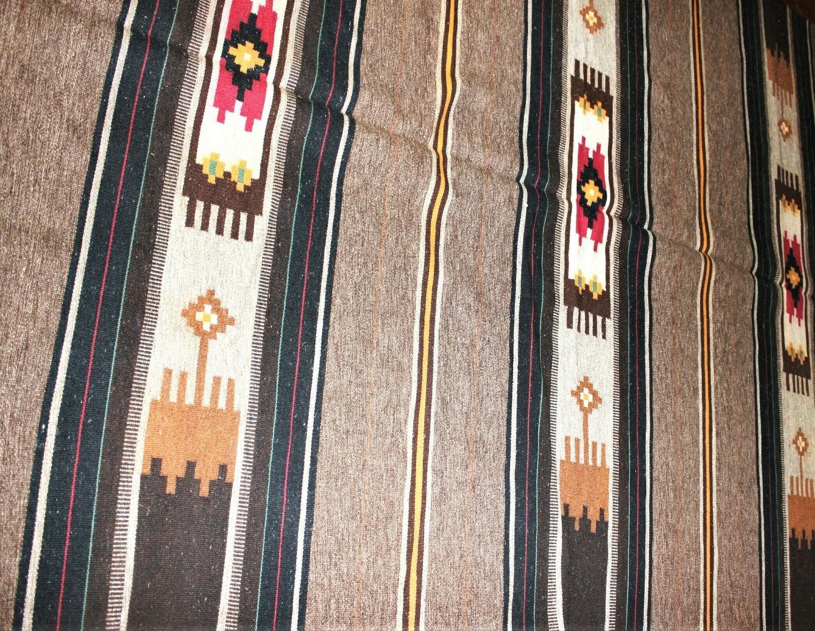 Large Bohemian Wool Rug, Handwoven Tribal Carpet With Geometric Pattern, Rustic Ethnic Style House Interior photo 485.0