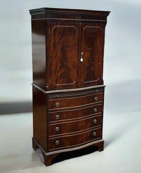 Cocktail Cabinet, Drinks Cabinet. Fitted Interior, Drawer & Cupboard, With Key