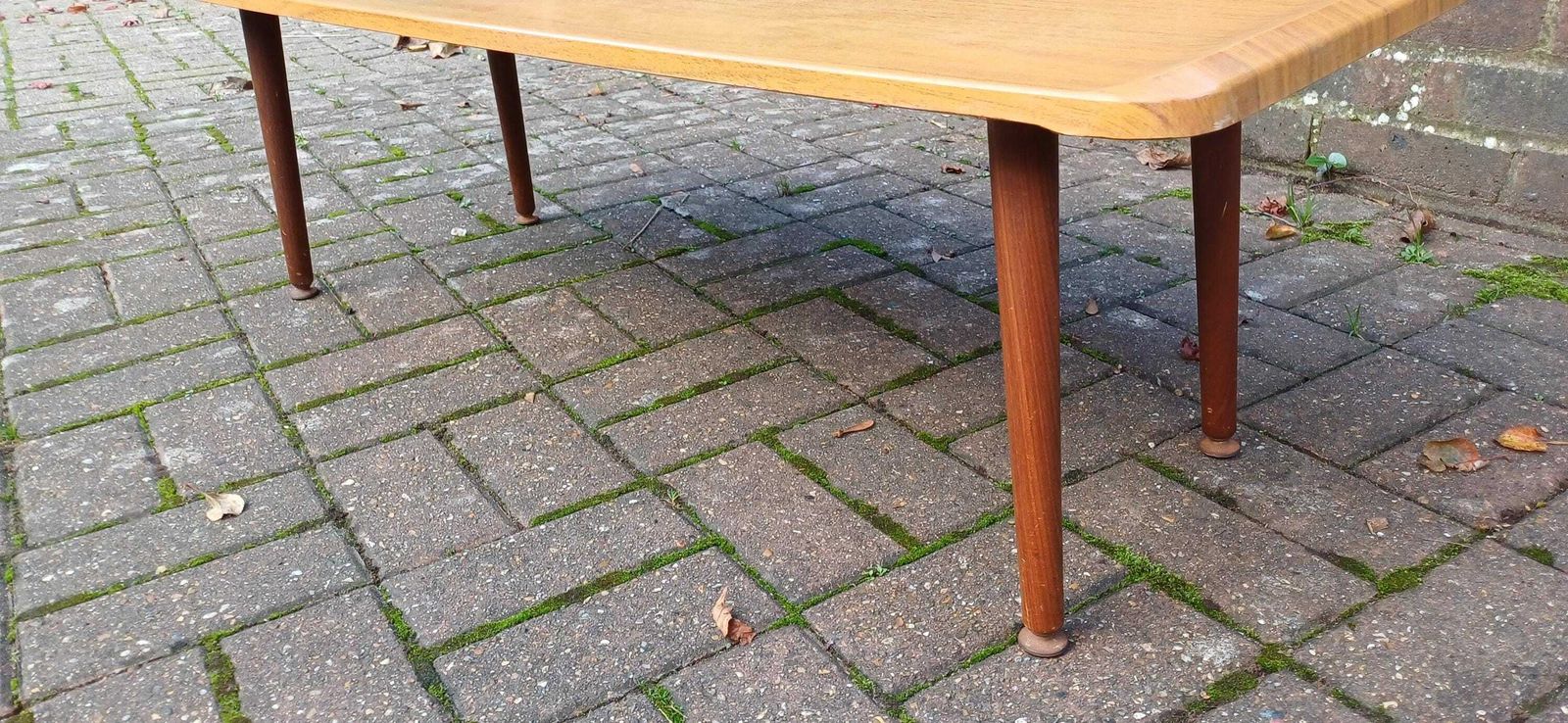 Classic Large Wood Effect Melamine Mid Century Retro Vintage Coffee Table Sleek And Funky! photo vintage