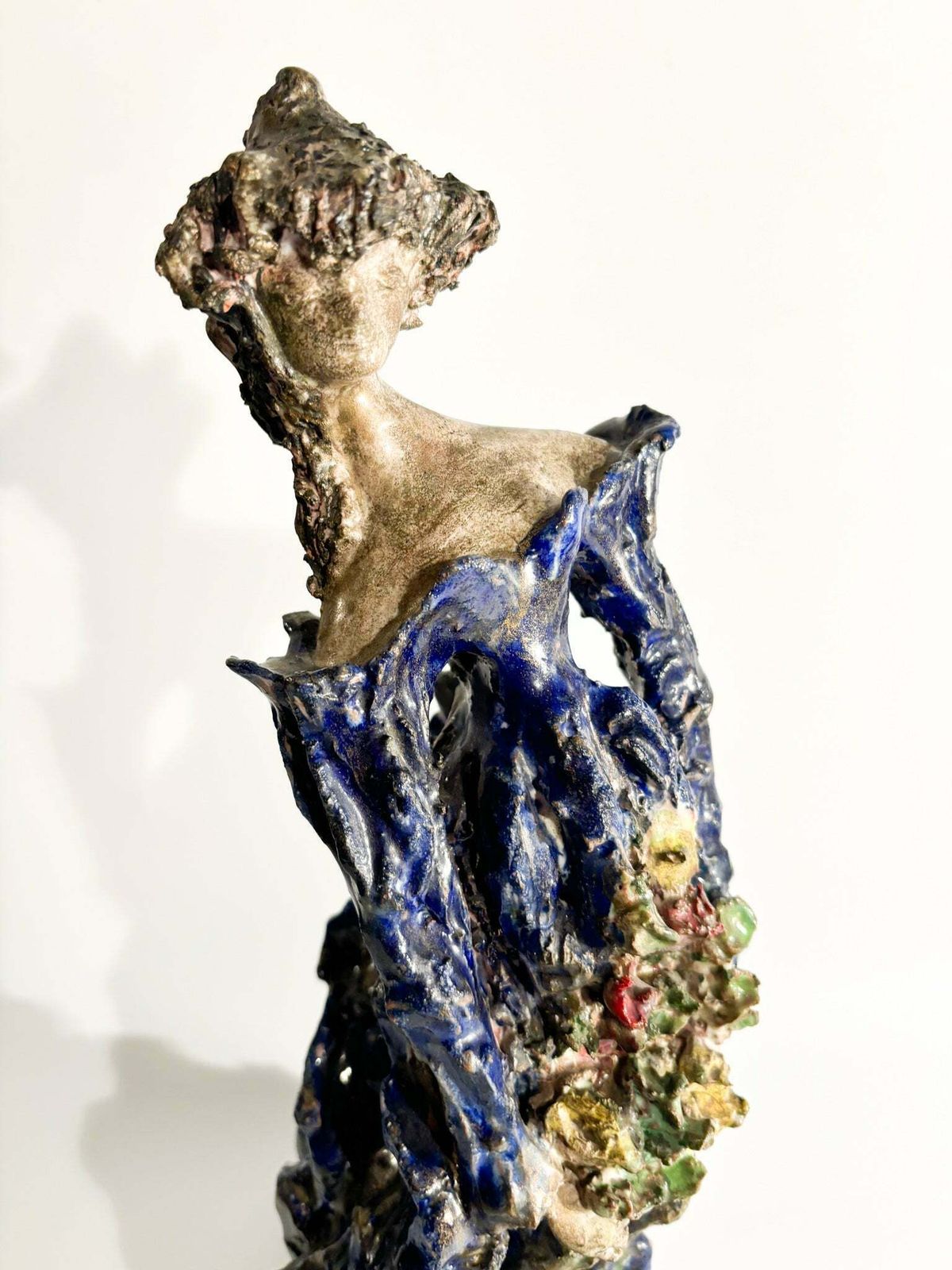 photo buy Sculpture Of A Lady In Glazed Terracotta Of French Inspiration From The 1930s