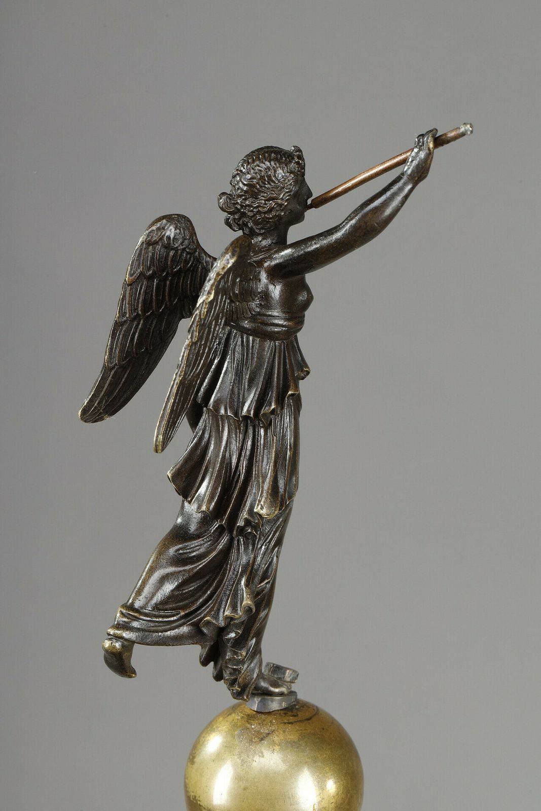 photo vinterior Obelisk Clock In Patinated And Gilt Bronze, Charles X