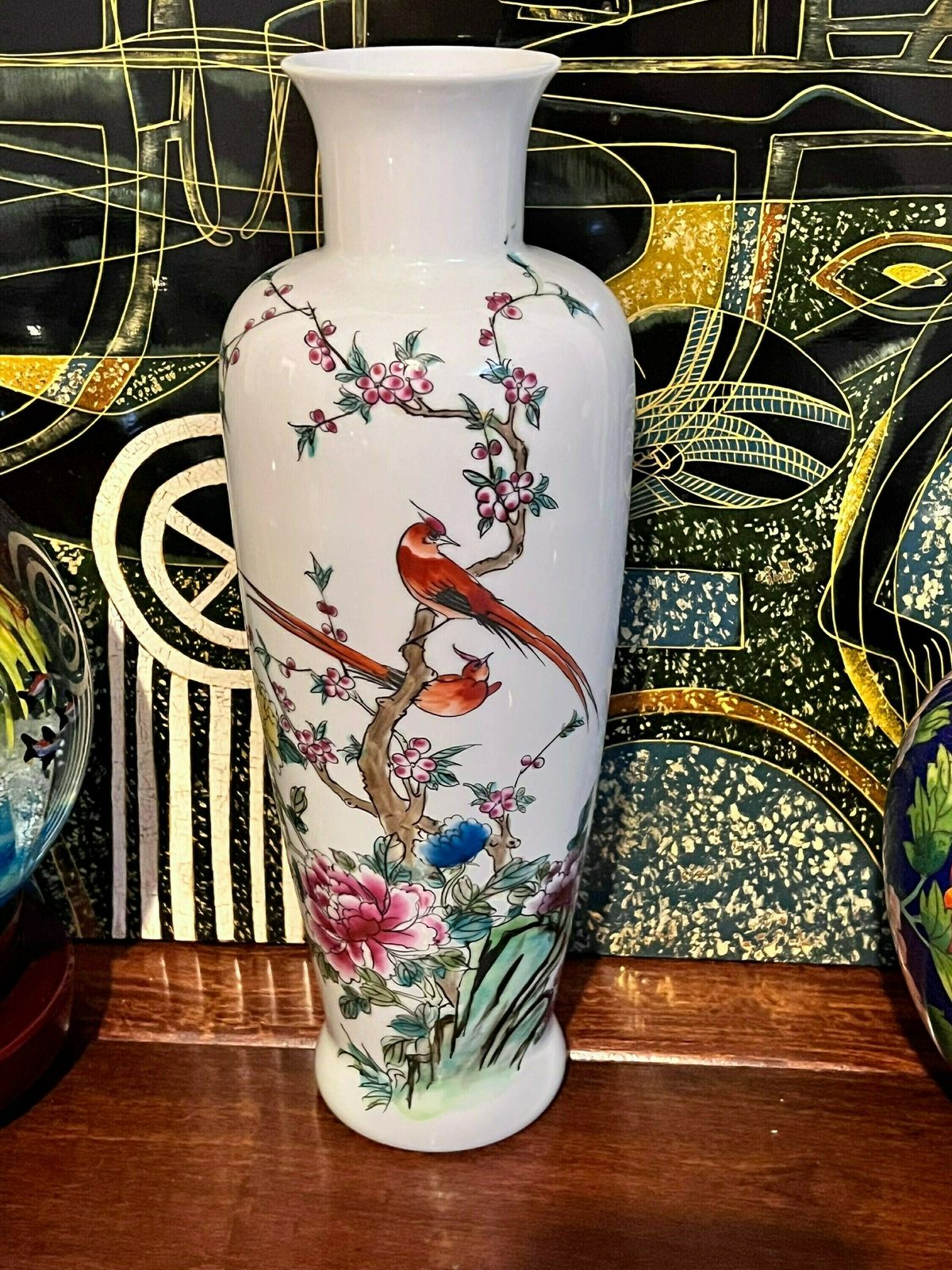 Jingdezhen Famille Rose Hand Painted Antique Flower And Bird Vase Creative Vase / Bottle photo for sale