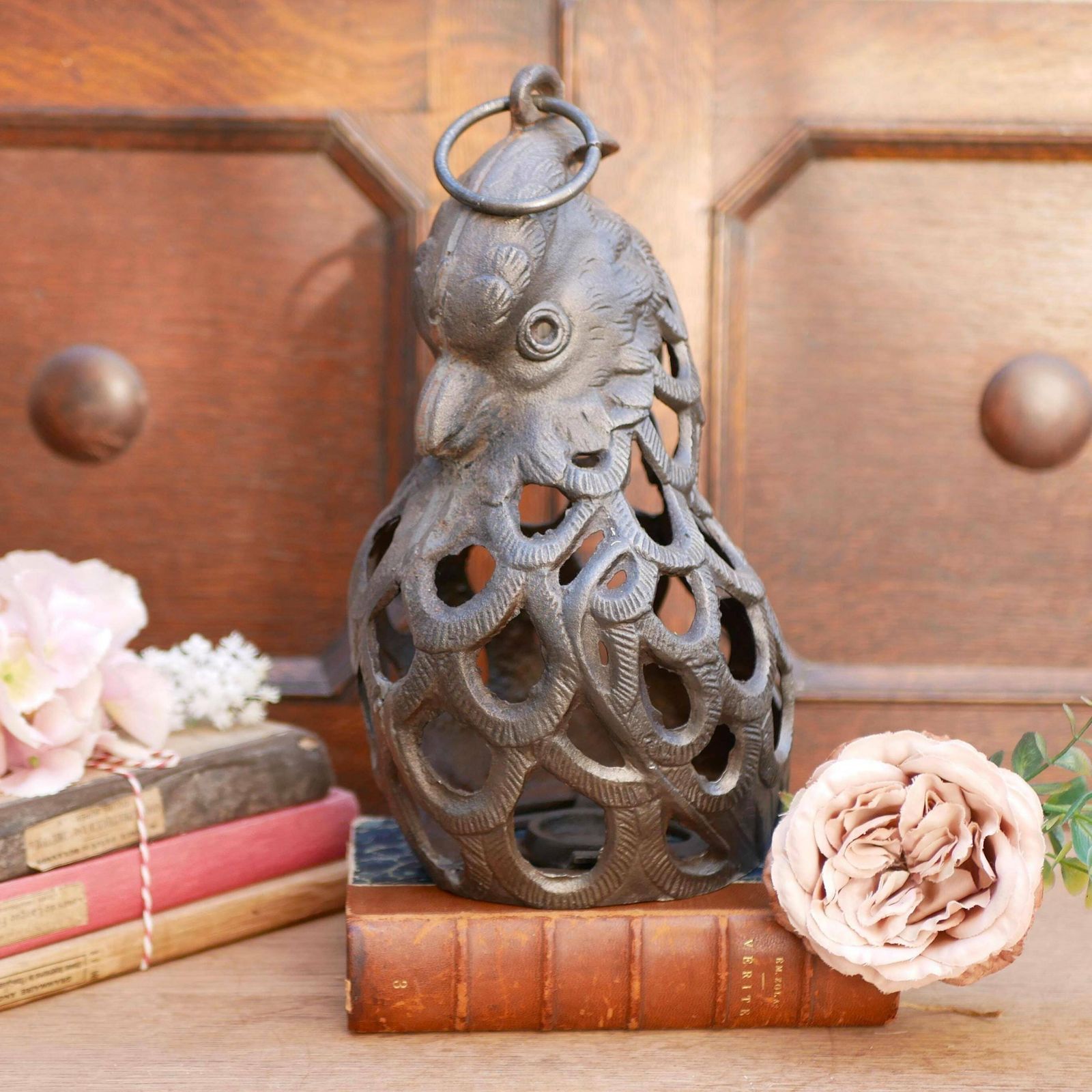 Japanese Antique Cast Iron Parrot Lantern Garden Hanging Candle Holder Patio Light Decorative Garden Lighting