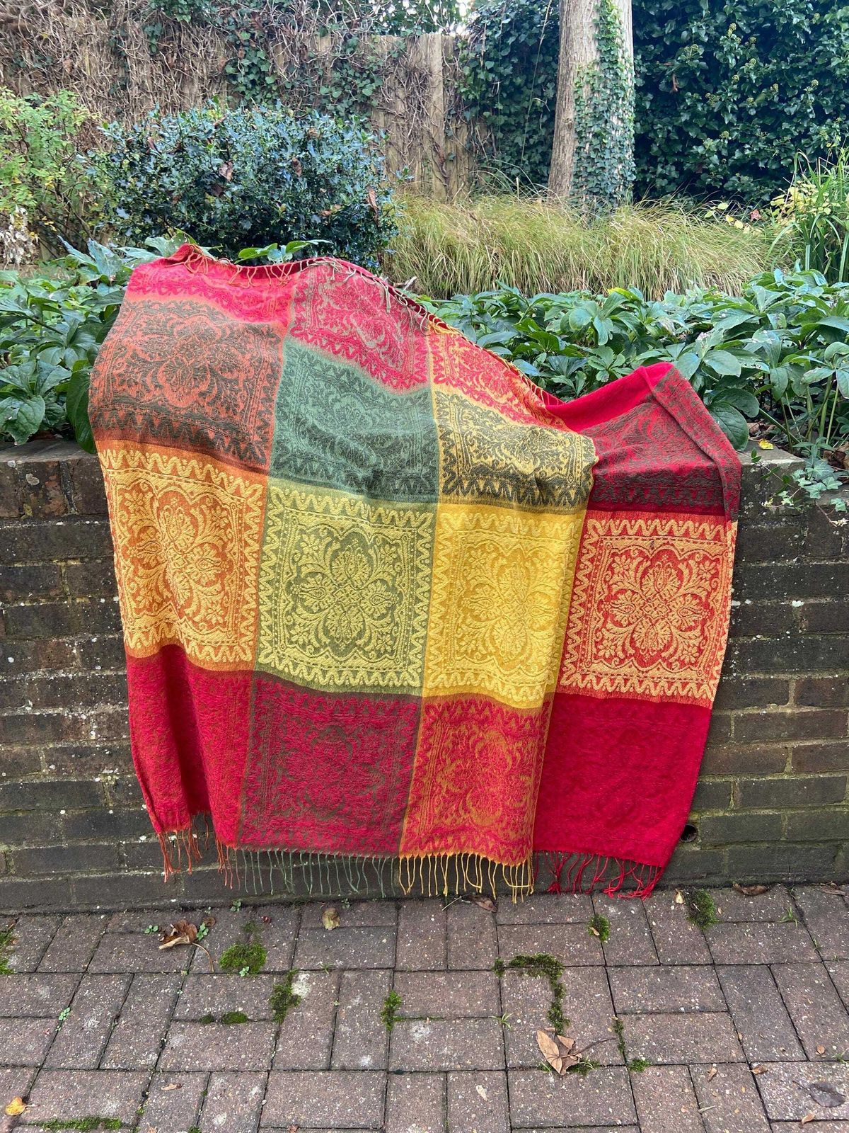 Vintage Pair Of Bold Colourful Vintage Throws (150cm X 126cm Each) photo 88.0