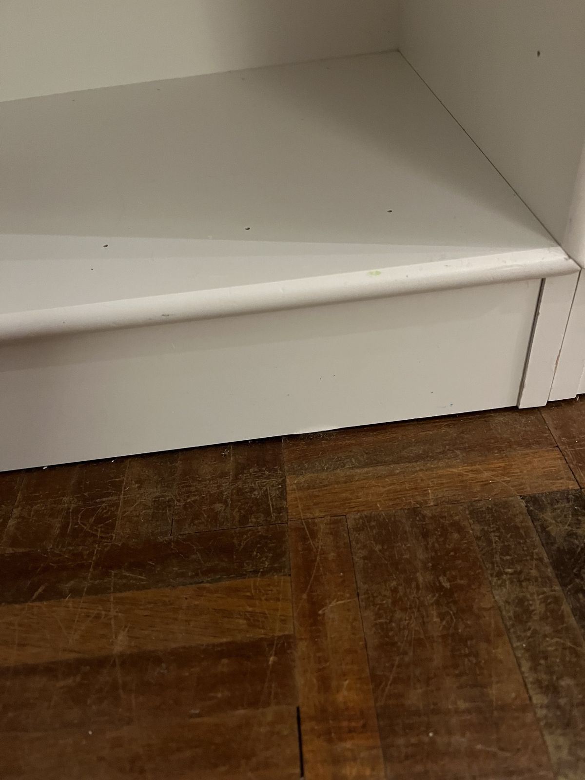Montana Shelf 1119 On H7 Plinths X4 photo Furniture