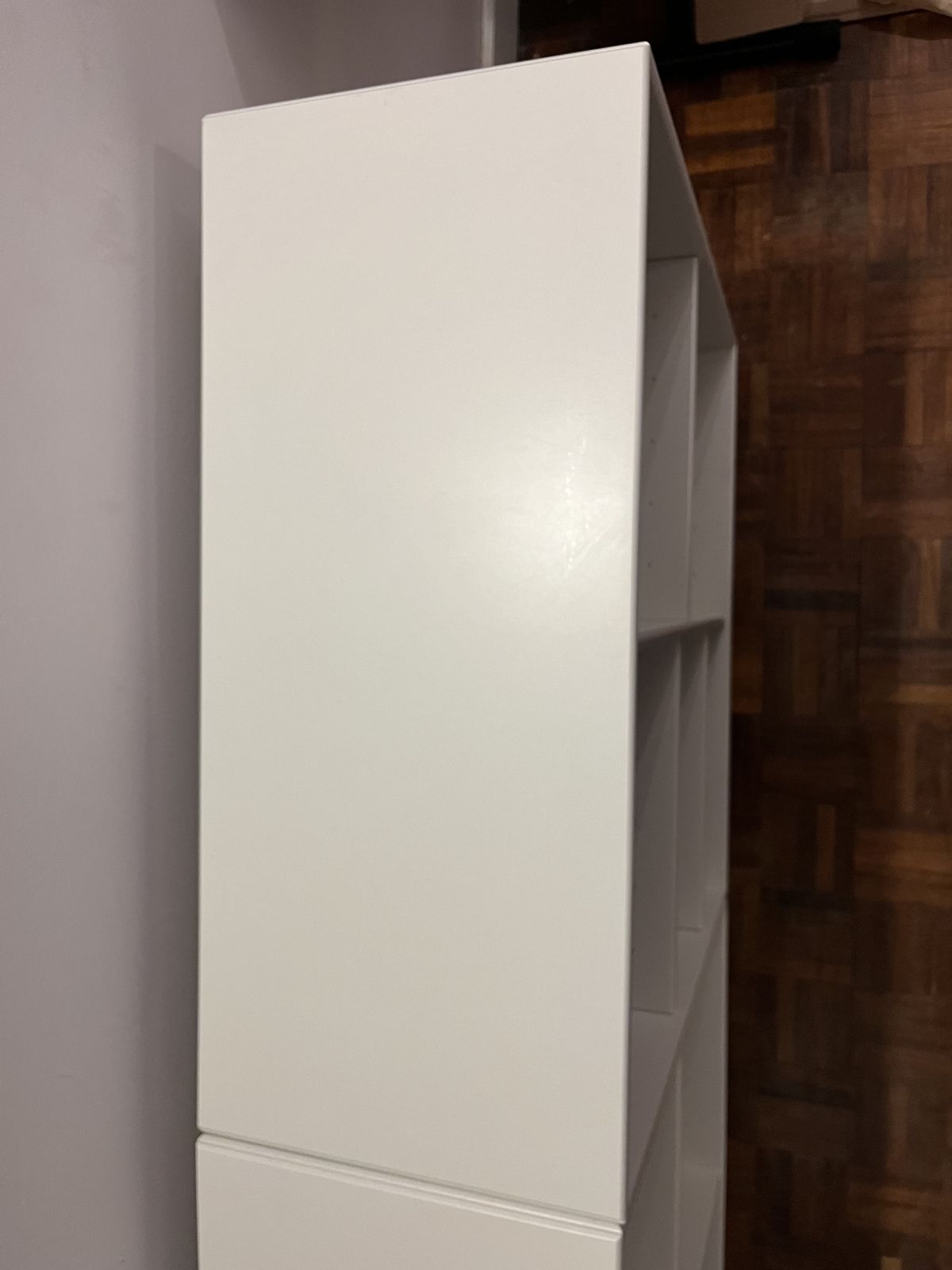 Montana Shelf 1119 On H7 Plinths X4 photo 1000.0