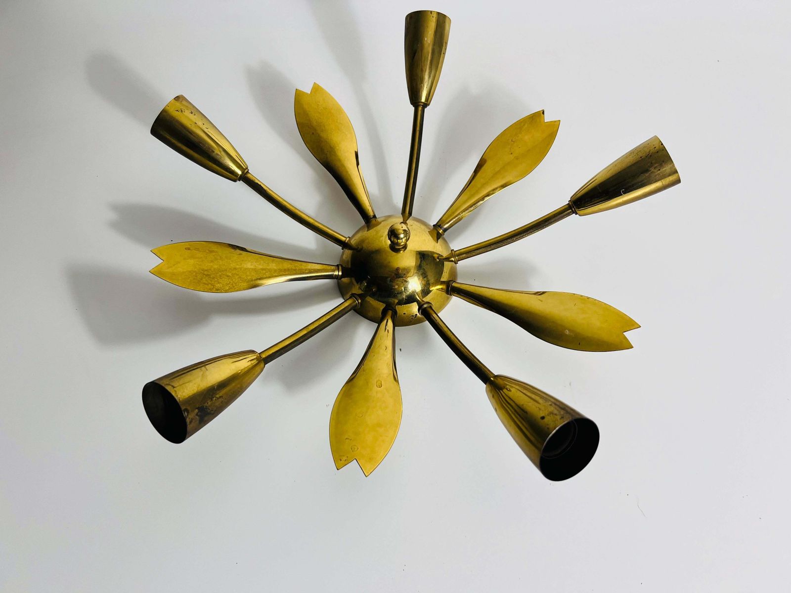 Italian Midcentury Brass 5 Arm Sputnik Chandelier, 1950s photo Lighting