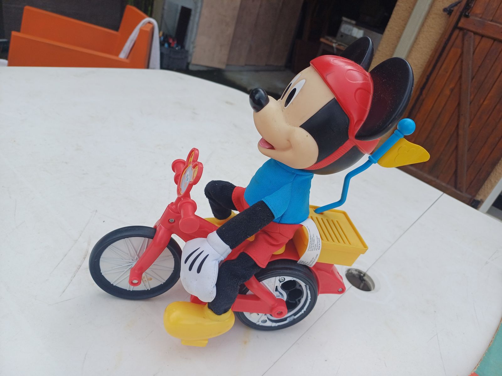 63.0 Lot Of 5 Decorative Objects Mickey And Minnie Toys photo