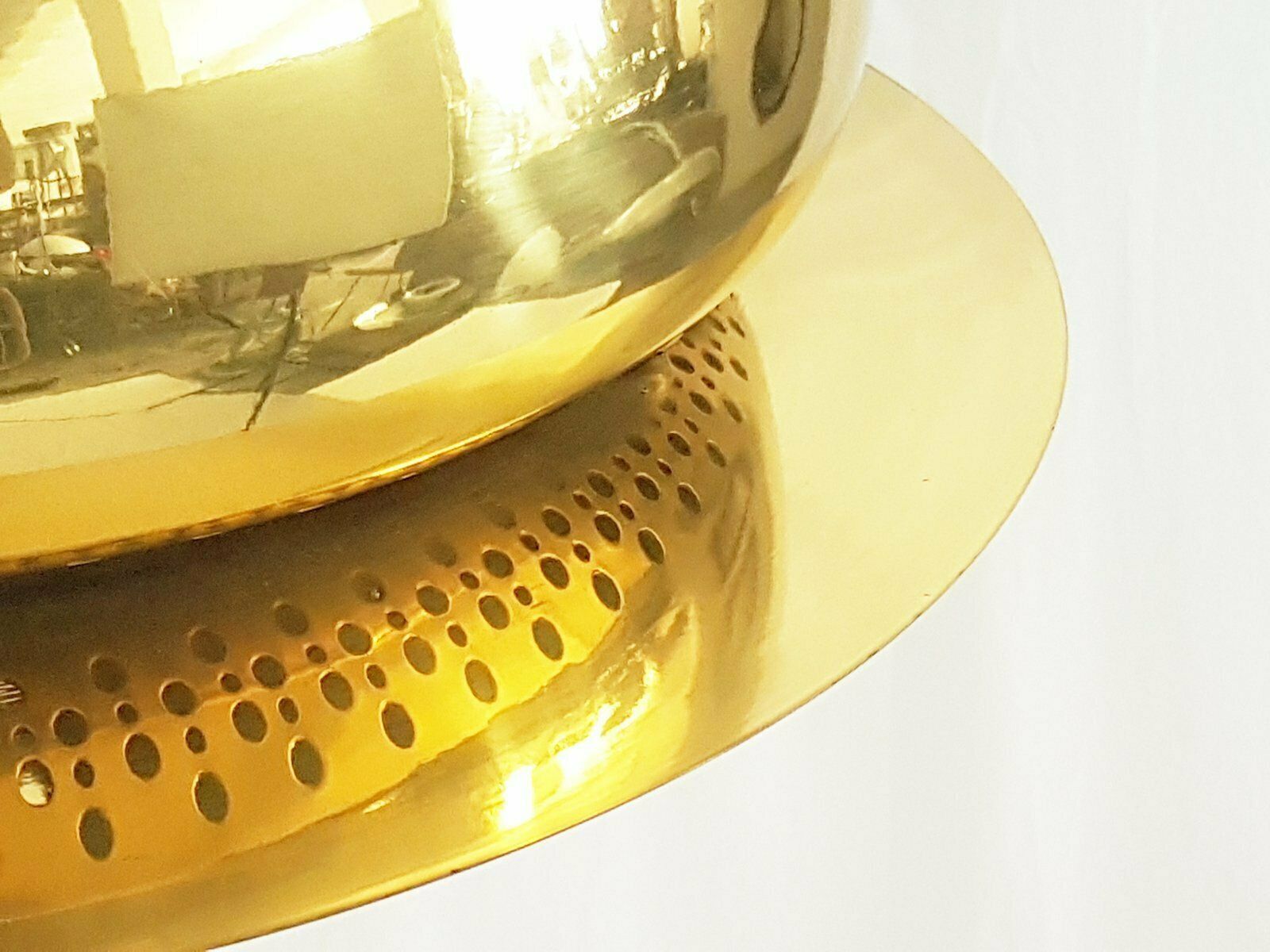 photo furniture Gilt Metal Nictea Pendant By Tobia & Afra Scarpa For Flos