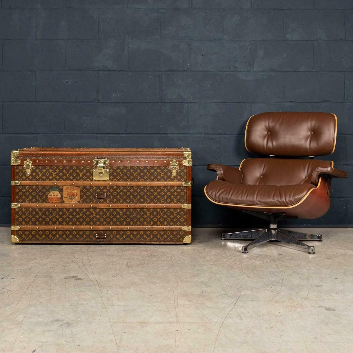 Antique 20th Century Louis Vuitton Trunk In Monogram Canvas, France C.1910 photo vintage