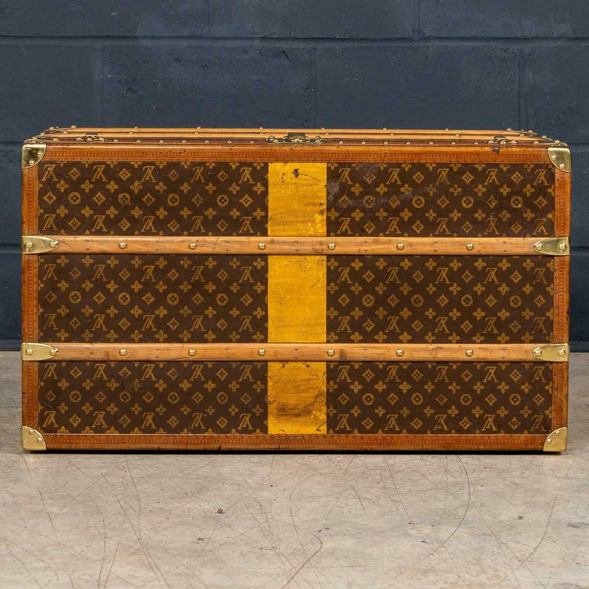 photo buy 20th Century Louis Vuitton Courier Trunk In Monogram Canvas, France C.1930