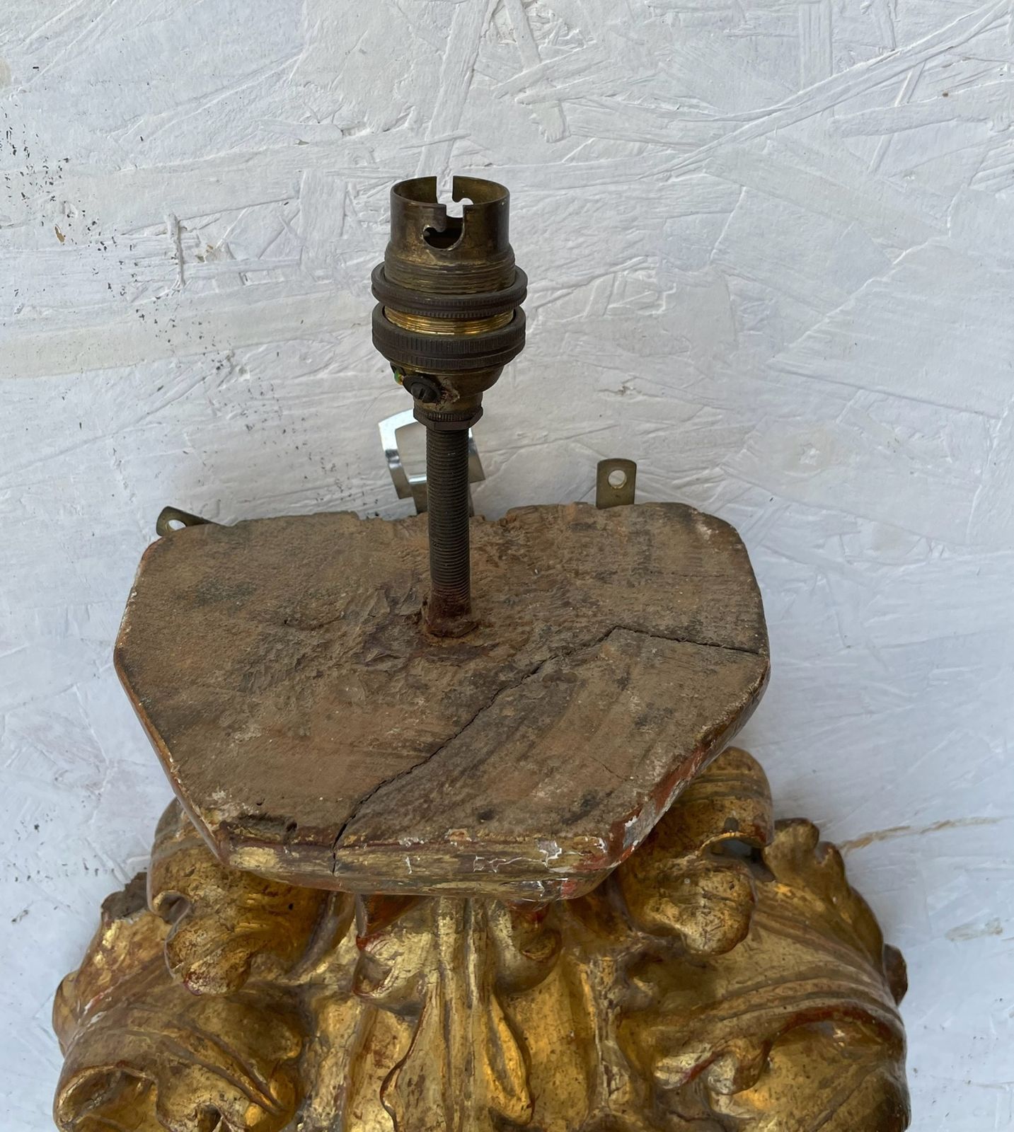 Lighting A Pair Of Italian Giltwood Wall Appliques 18th/19th Century 39cm High Excluding Shade 70cm High photo