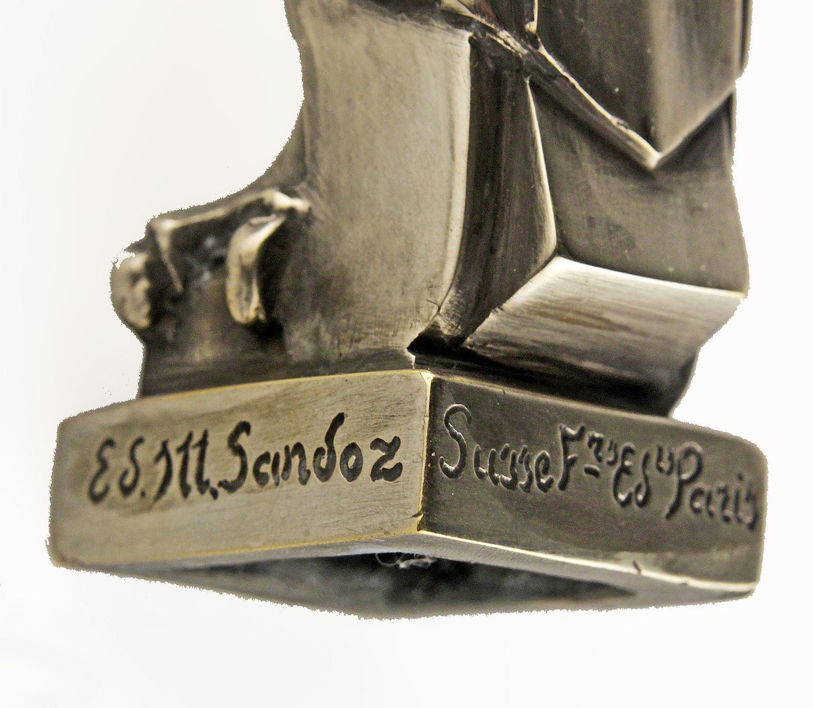 Early 20th Century Art Déco French Nickelled Bronze Owl Shapped Car Mascot By édouard Marcel Sandoz For Susse Frères photo buy