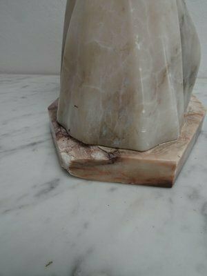 photo vinterior Early 20th Century Italian Marble Bust Of A Child