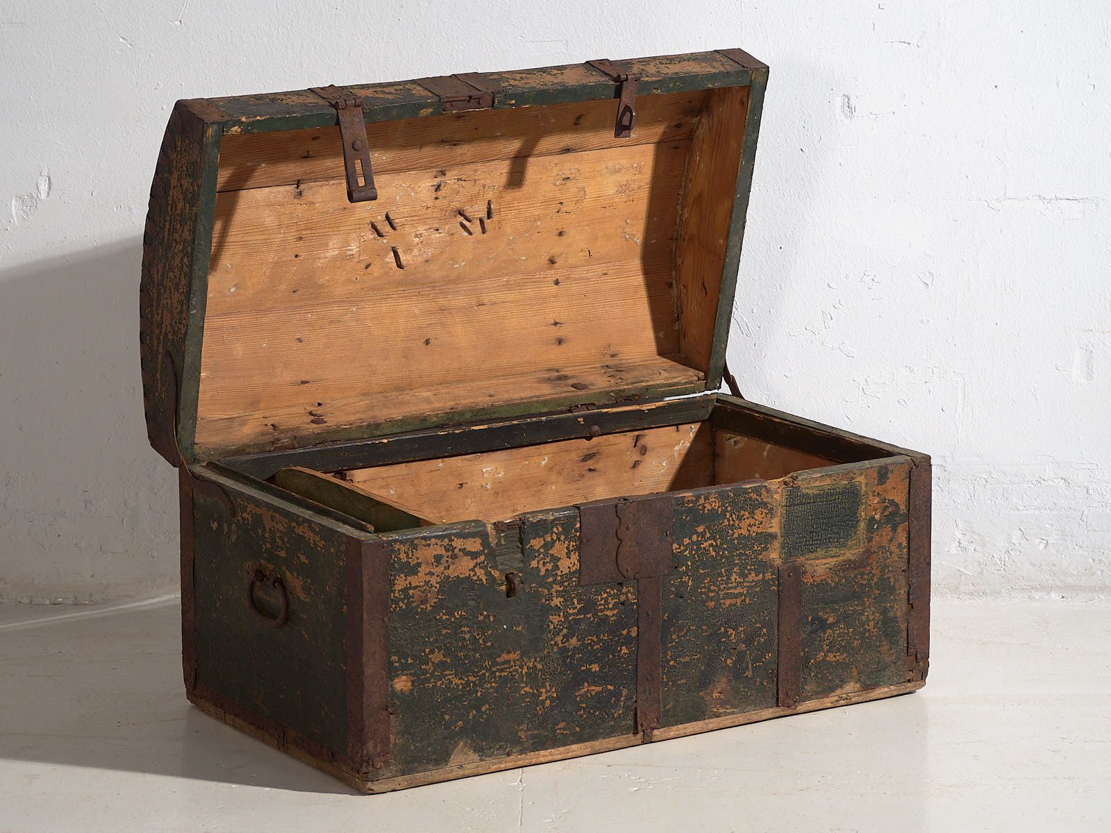 Antique Green Patina Antique Chest (C.1900) #32 photo buy