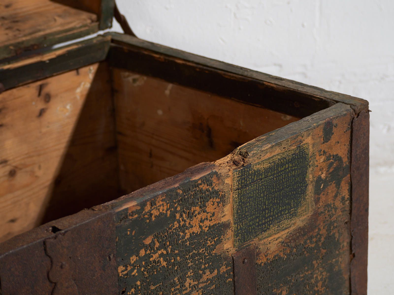 Antique Green Patina Antique Chest (C.1900) #32 photo vintage