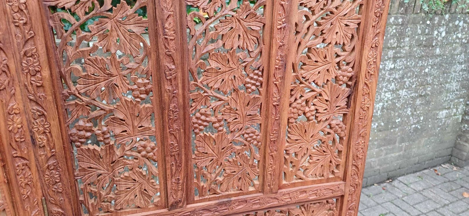 Huge Top Quality 70s/80s Carved Folding Screen Room Divide Grapevine & Middle Eastern Motif Heavy Vintage Room Divider Free Hand Delivery photo buy