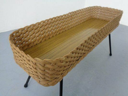 photo vinterior Large German Flower Planter In Rattan And Steel, 1950s
