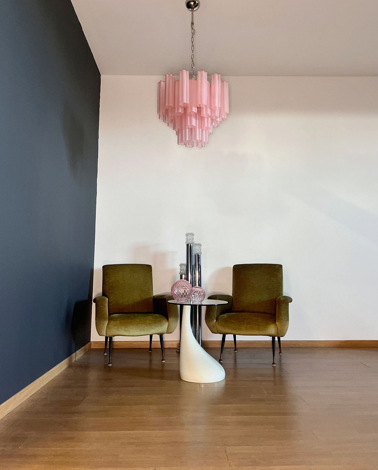 photo furniture Fantastic Murano Glass Tube Chandelier   36 Pink Etched Glass Tube