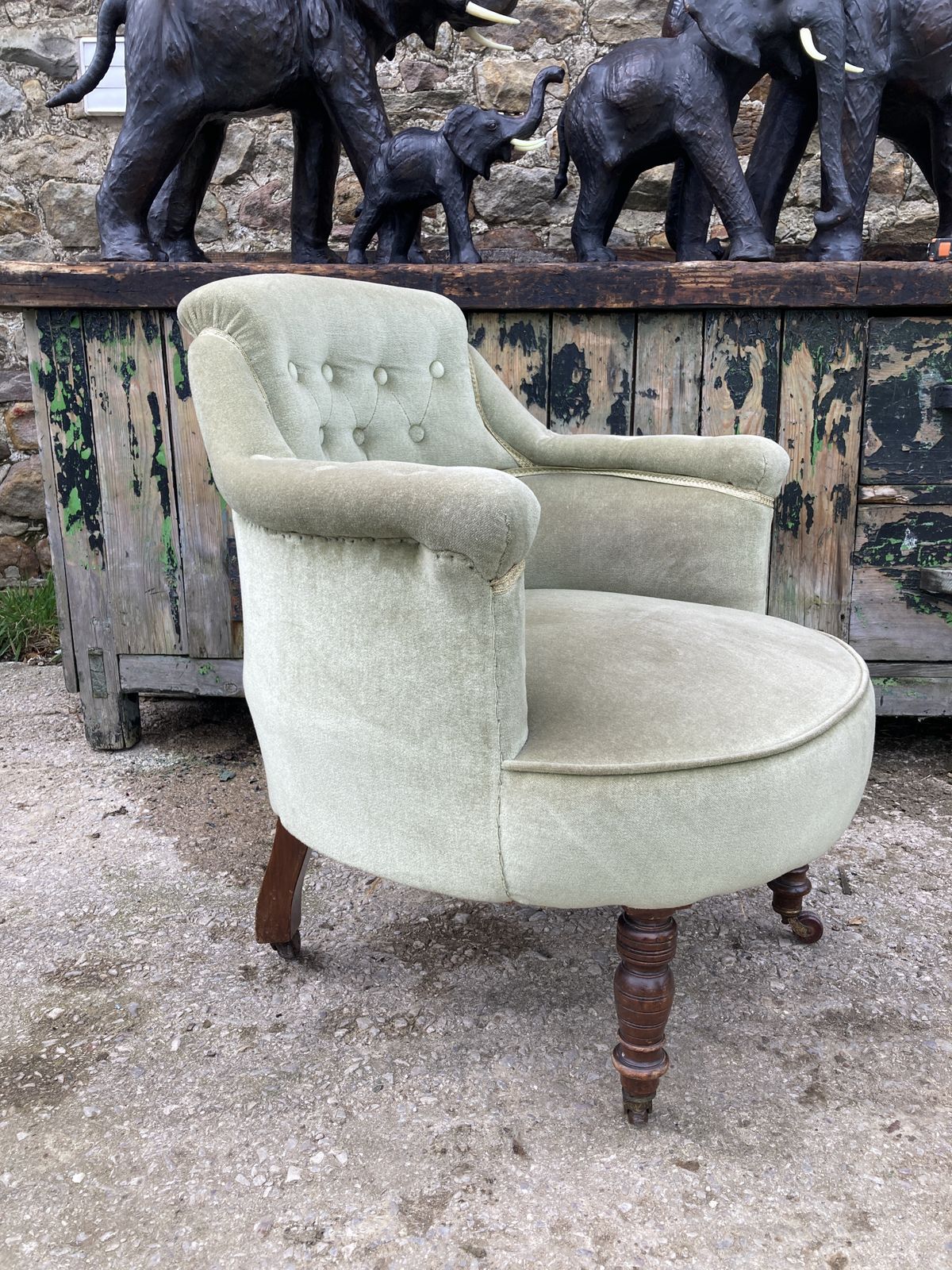 Victorian Green Velvet, Circular Chair With Walnut Legs On 4 Castors