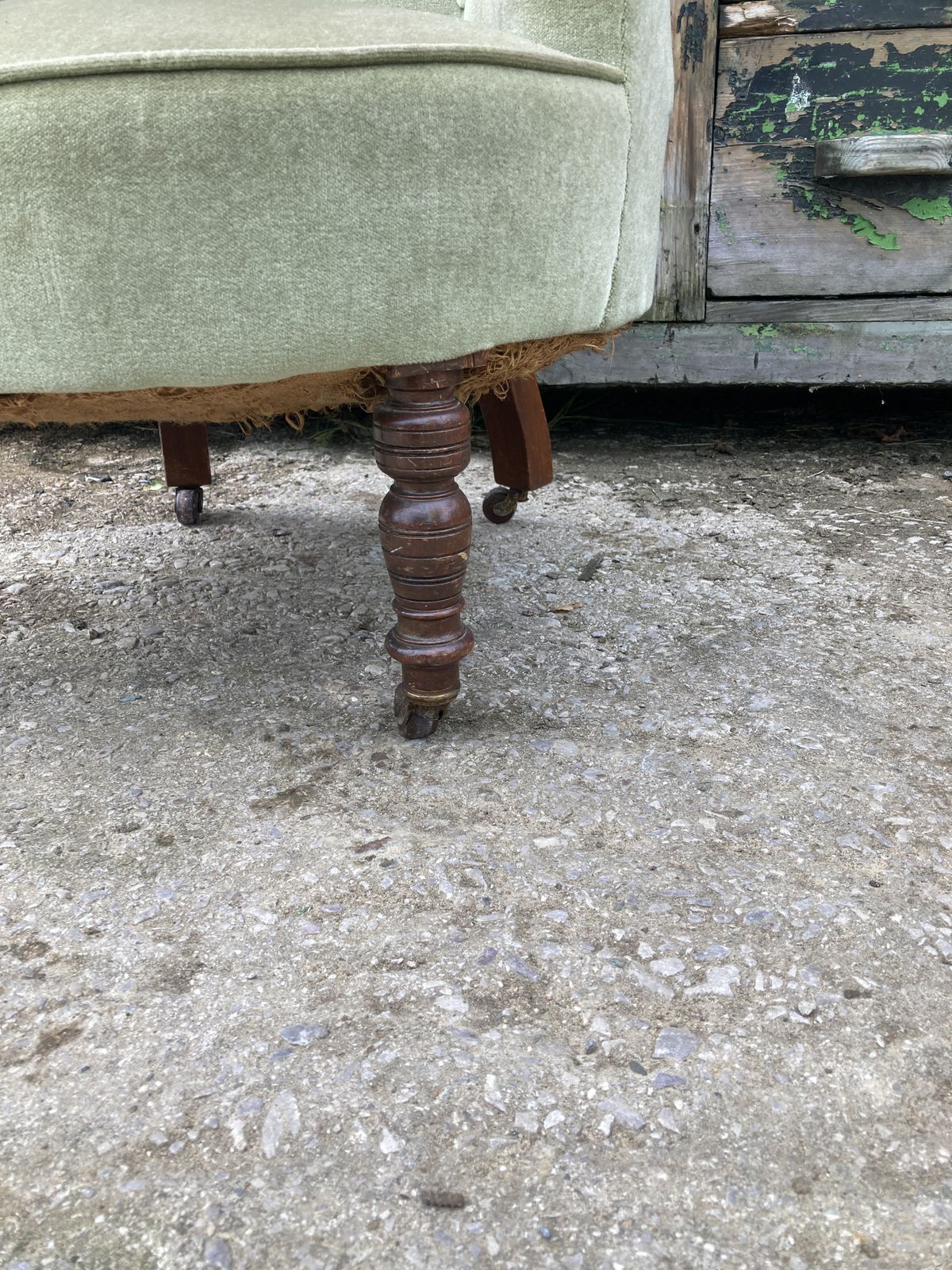Victorian Green Velvet, Circular Chair With Walnut Legs On 4 Castors photo buy