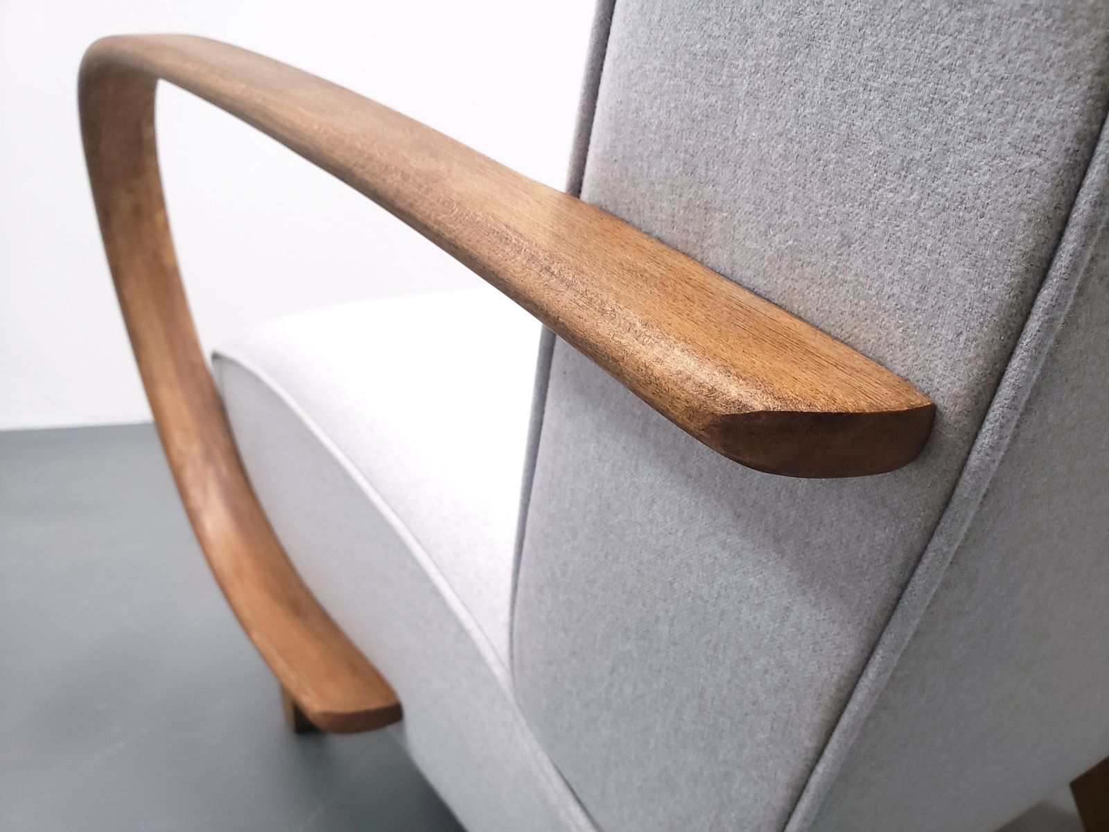 1930 Jindrich Halabala Bentwood Armchair In Ash Grey photo vintage