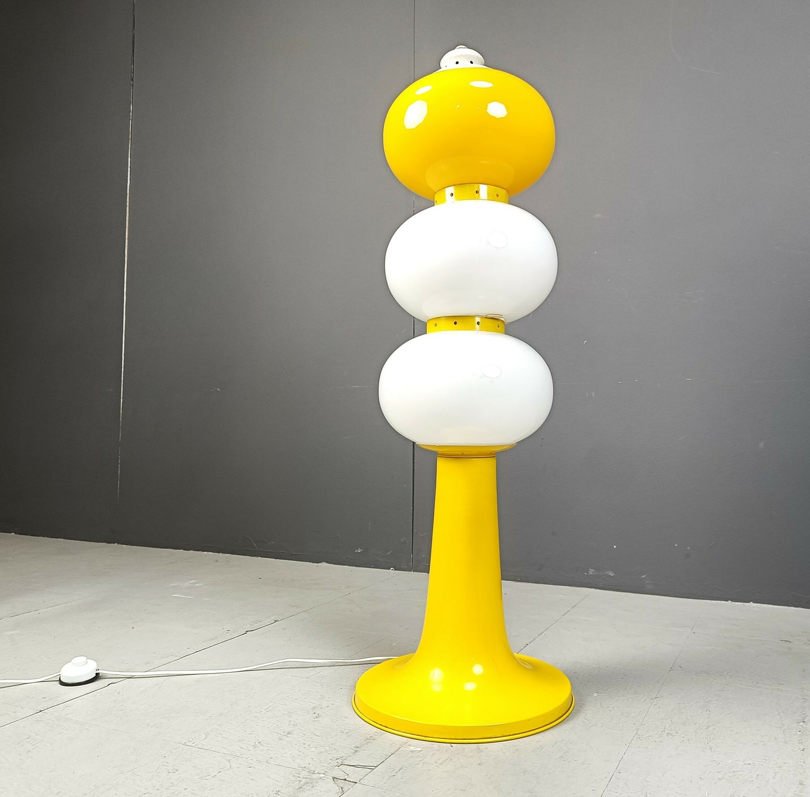 Mid Century Italian Glass Floor Lamp, 1960s photo vintage