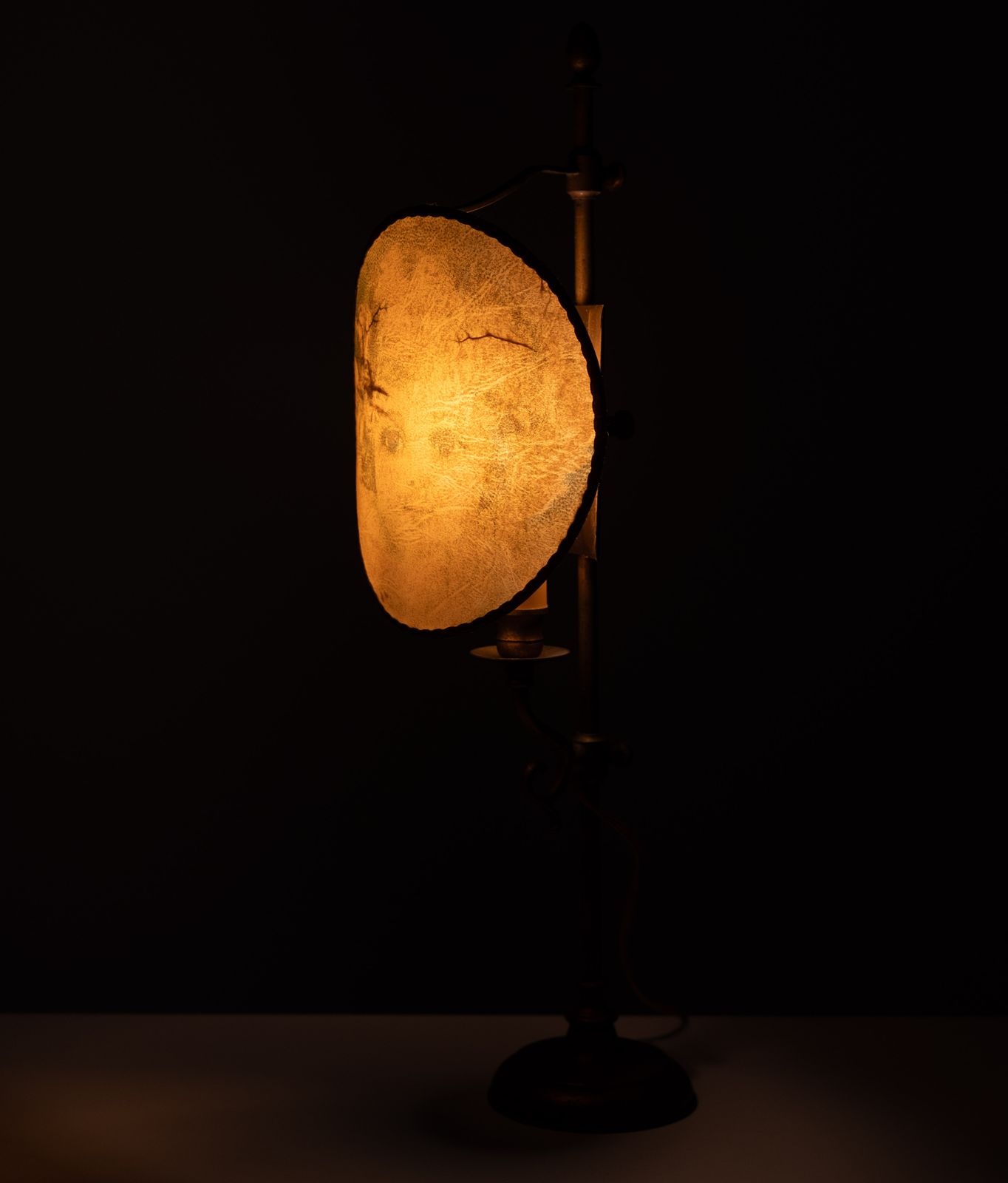 Bouillotte Style Table Lamp Antique Gold Color 1960s France . photo vinterior