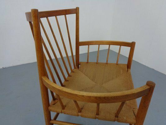 photo vinterior Early J82 Oak & Papercord Armchair By Jørgen Bækmark For Fdb Møbler, Denmark, 1960s