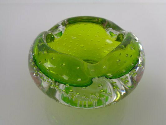 250.0 Green Sommerso Murano Glass Ashtrays, Italy, 1960s, Set Of 2 photo