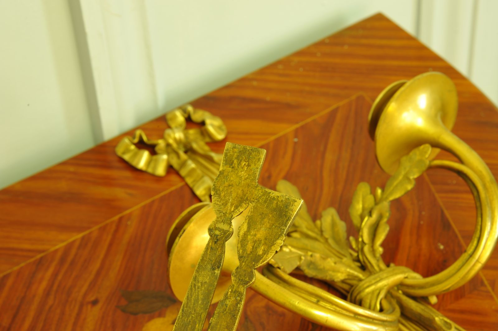 photo vinterior Pair Of 19c Antique French Gilt Bronze Wall Lights/ Sconces