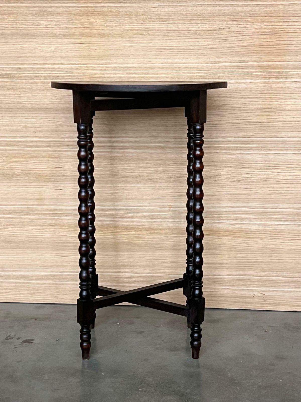 Round Folding Center Oak Table With Carved Top And Solomonic Legs, 1940s photo Furniture
