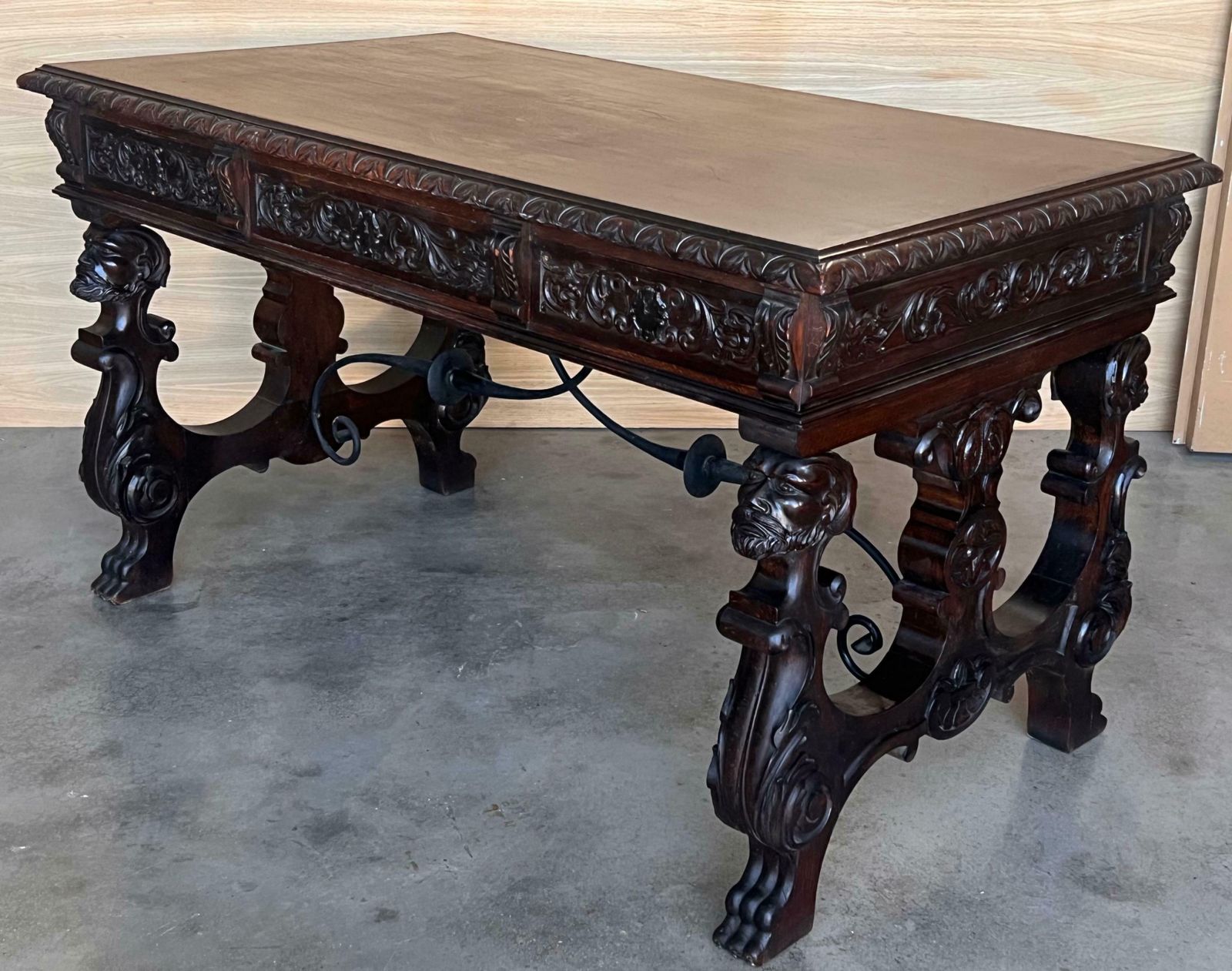 Table de bibliothèque ou bureau baroque espagnol à deux faces en chêne, XIXe siècle photo vintage