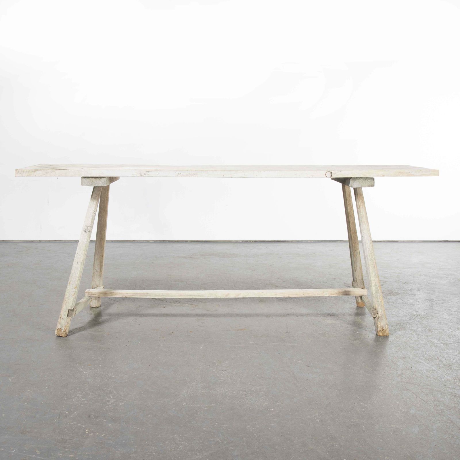 photo furniture 19th Century Original French Washing Table Scrubbed And Bleached Top