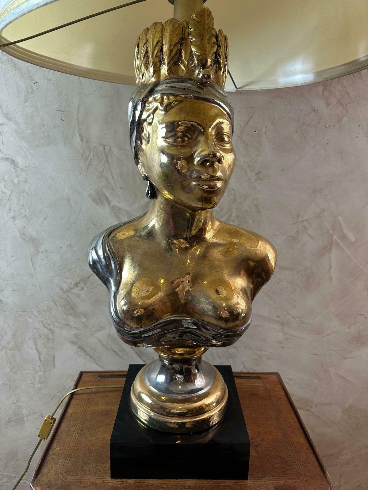photo vintage Mid Century Italian Ceramic African Women Table Lamp, 1960s