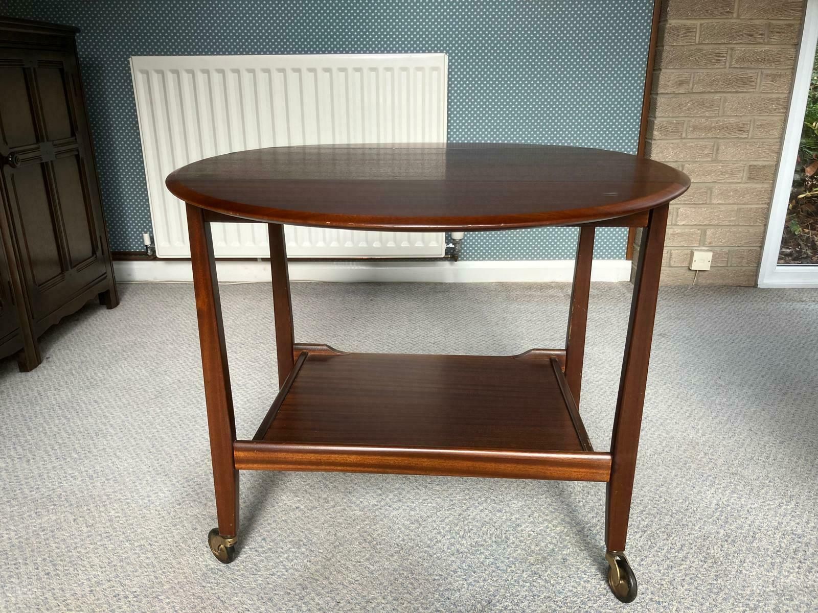 Richard Hornby For Fyne Ladye Double Leaf Oval Table On Castors Mid 20th Century photo for sale