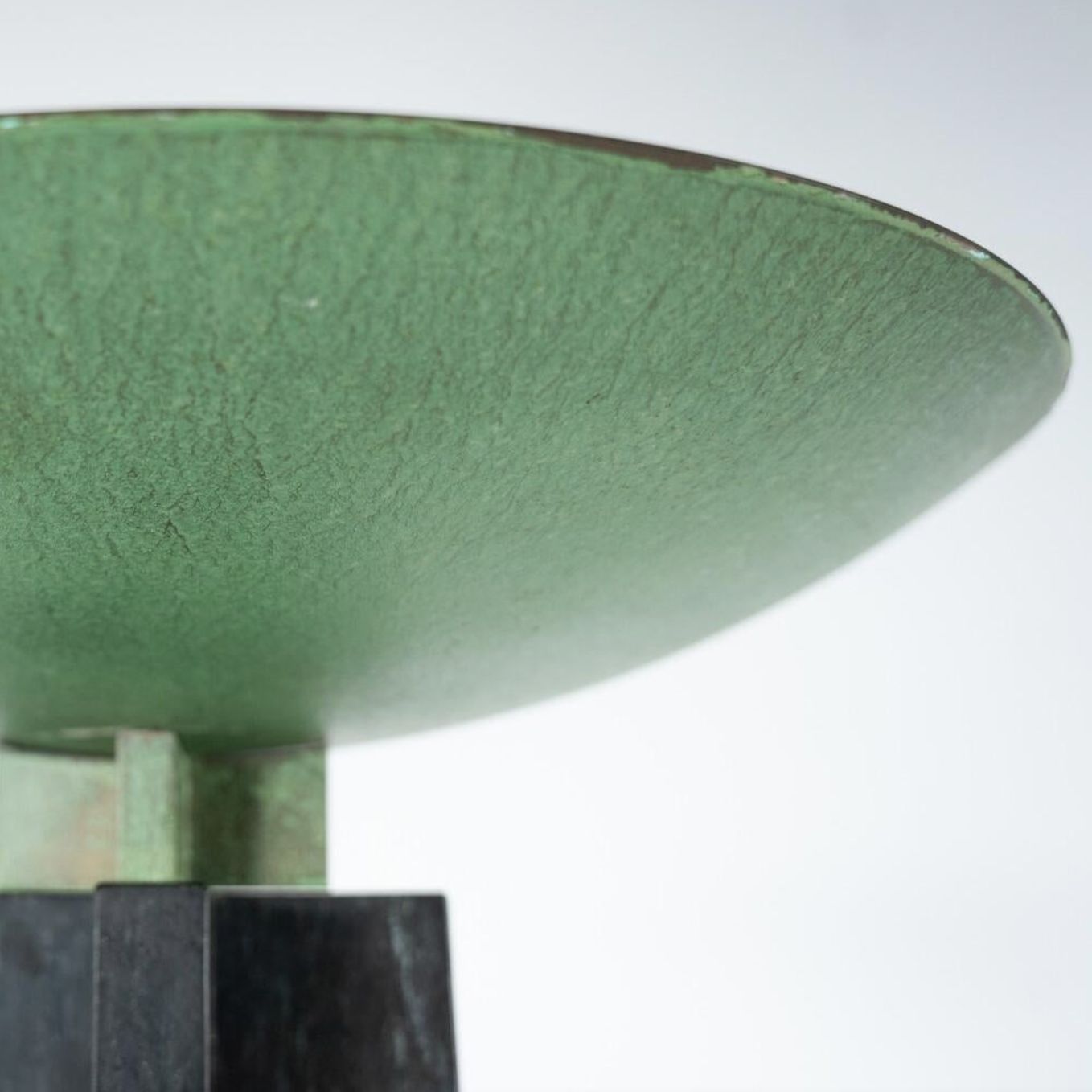 Marble Floor Lamp “Wagneriana” By Lella And Massimo Vignelli photo vinterior