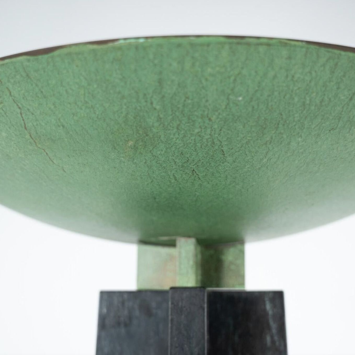 photo furniture Marble Floor Lamp “Wagneriana” By Lella And Massimo Vignelli