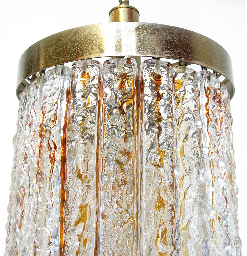 1950s Italian Spiral Chandelier In Murano Glass By Mazzega photo vinterior