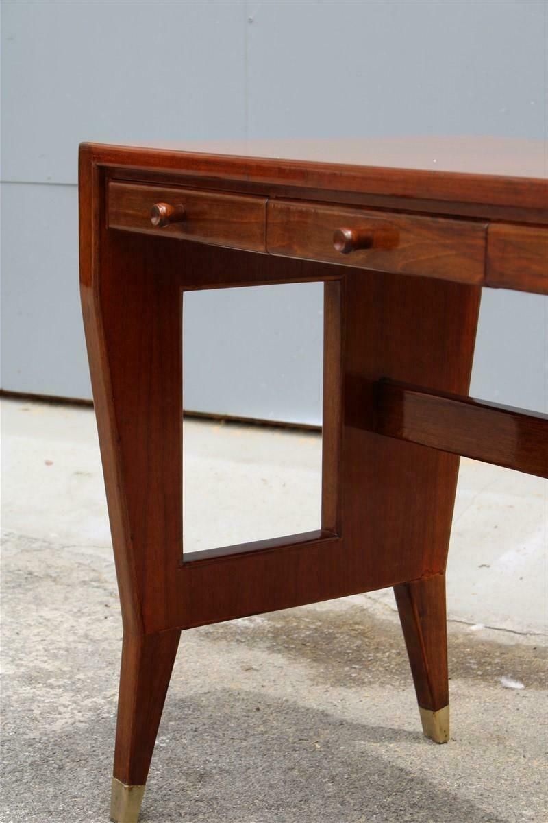 photo vintage Small Walnut And Laminate Desk With Drawers Gio Ponti 1950 With Authentication