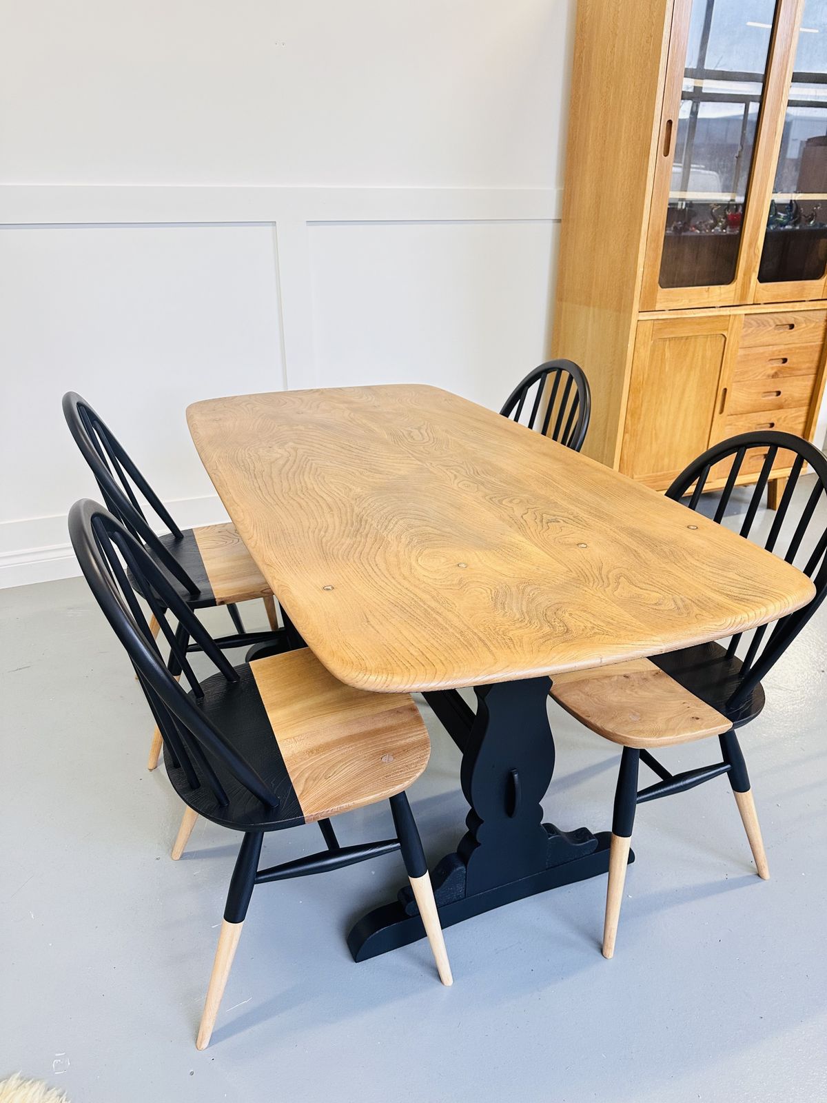 Furniture Ercol Blonde And Black Hand Painted Dining Table & Chairs Elm And Beach Wood photo
