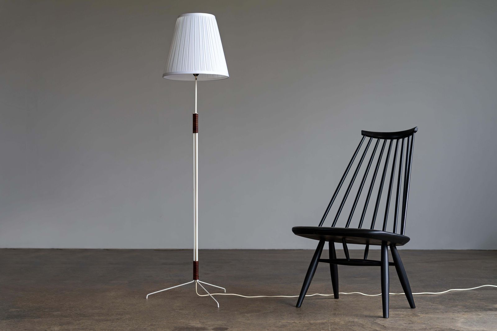 photo for sale Scandinavian Modern Floor Lamp By Hans Agne Jakobsson Ab, Markaryd