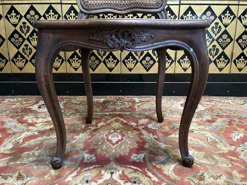 Suite De 6 Chaises Cannées Style Louis XV En Chêne photo for sale
