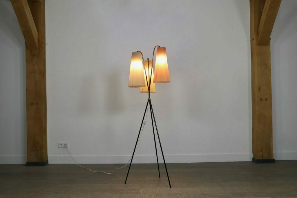 Vintage Tripod Floor Lamp In Brass And Plisse, 1950s